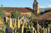 Kirche und Friedhof in Guane