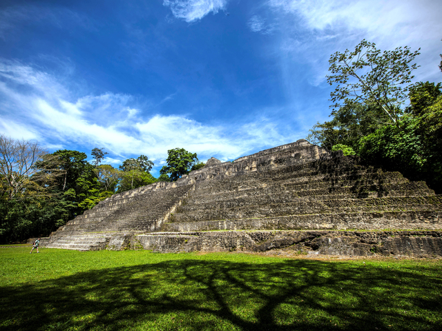 Fuß der Caana Pyramide
