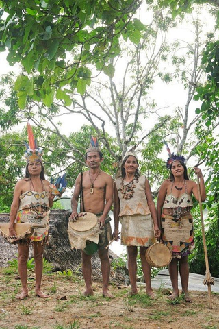 Indigene am Amazonas