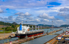 Teildurchquerung Panama Kanal