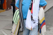 Poncho Verkäufer in Calarcá