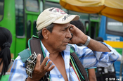 Gürtelverkäufer in Calarcá