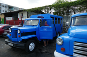 umfunktionierte Kleinbusse in Havanna
