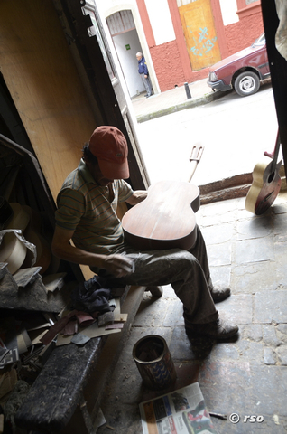 Gitarrenbauer in La Candelaria