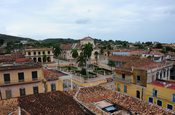 Plaza und Kirche von Trinidad in Kuba