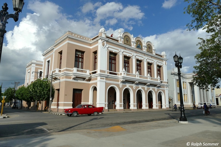 Theater Tomás Terry