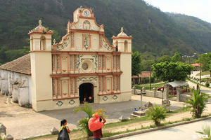 Kirche in La Campa Honduras