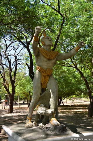Denkmal Indigener in Viejo León Nicaragua