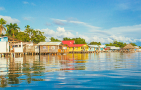 Strandhäuser am Bocas del Toro 