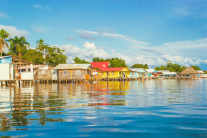 Strandhäuser am Bocas del Toro 