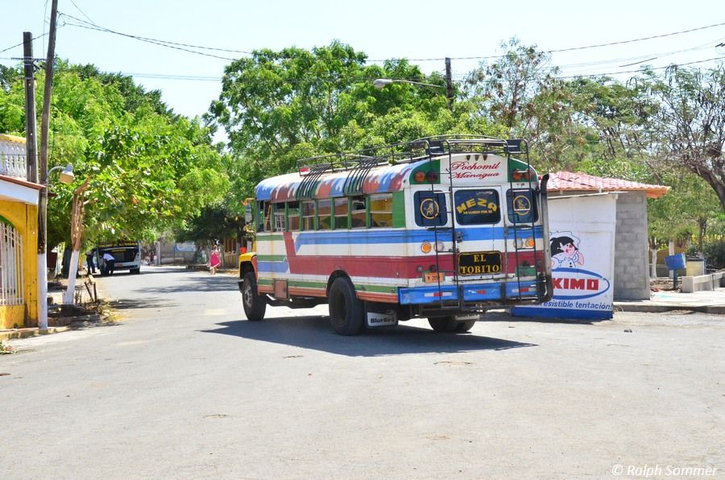 Lokaler Bus in Pochomil
