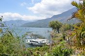 Bootshafen am Restaurant am Atitlán-See