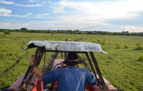 Traktorfahrt in den Llanos von Kolumbien