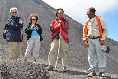 Wanderer am Vulkan Pacaya