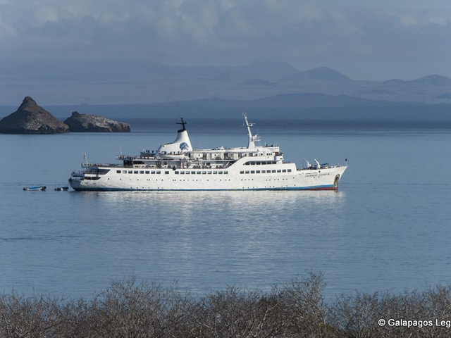 M/V Galapagos Legend