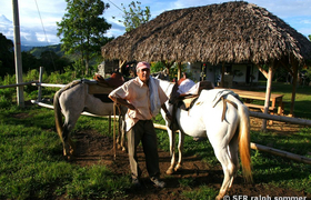 Pferde beim Ausritt in San Agustin Kolumbien