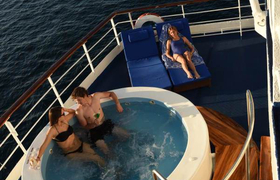 Jacuzzi