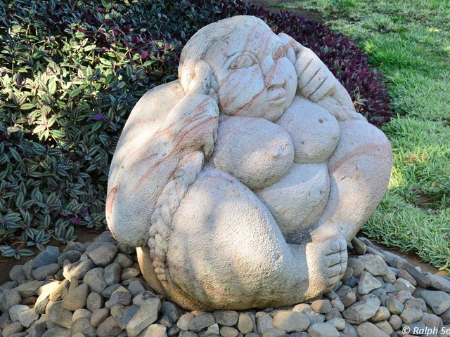 Skulptur im Garten des Hotels Camino Real in Managua 