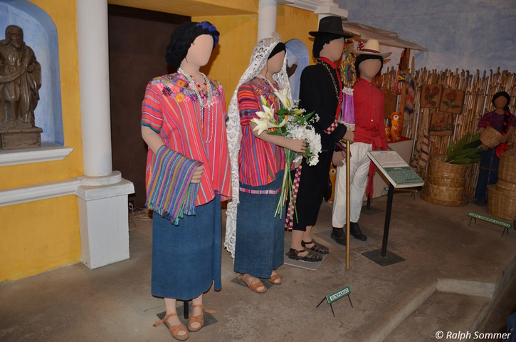 Trauung im Musikmuseum K'Ojom in Antigua