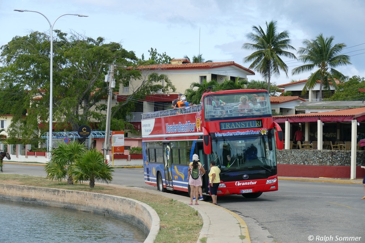 Bus auf der Insel Kuba