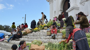 Kirchentreppe von Santo Tomás in Chichicastenango