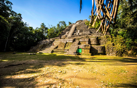 Maya Ruinen in Lamanai