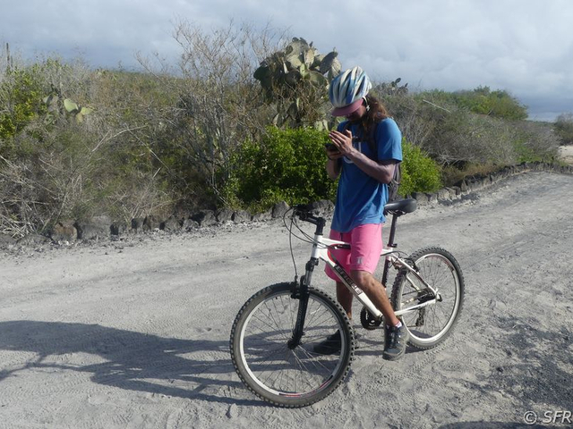  Biking Fotostopp Insel Isabela Galápagos