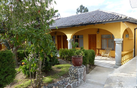 Bungalow Hosteria Sommergarten 