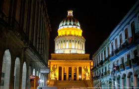Havanna Capitol bei Nacht