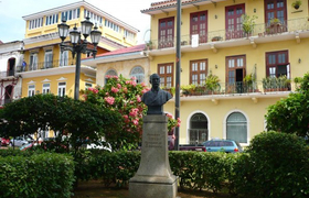 Kolonialarchitektur im Casco Antiguo