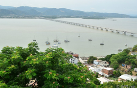 Rio Chone Bahia Vicente Brücke Ecuador