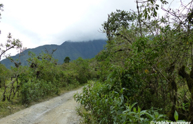 Weg im Krater Pululahua