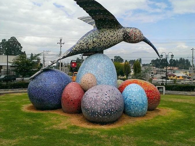Kolibri Skulptur
