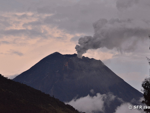 Vulkan Tungurahua aktiv