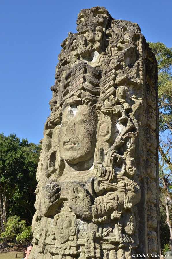 Stele A des Maya Herrschers