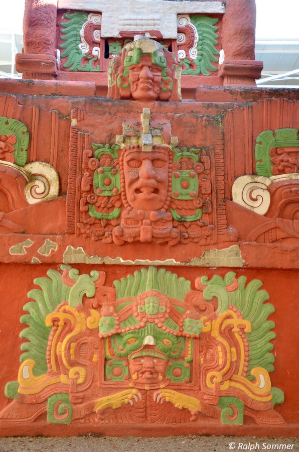 "Rosalila Tempel" im Maya Museum in Copán