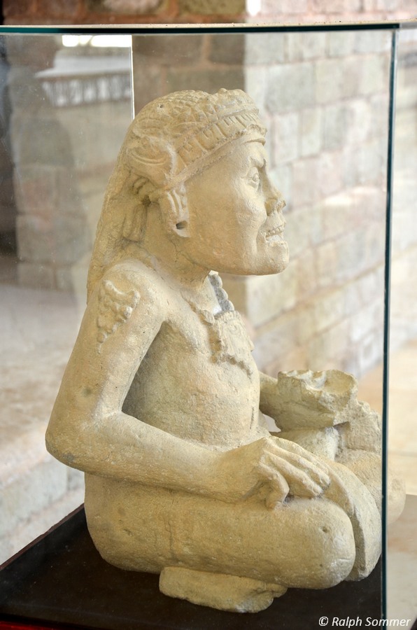 Maya-Statue