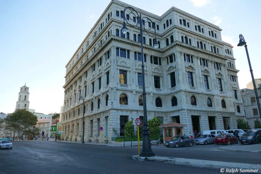 Plaza de San Francisco de Asís in Havanna