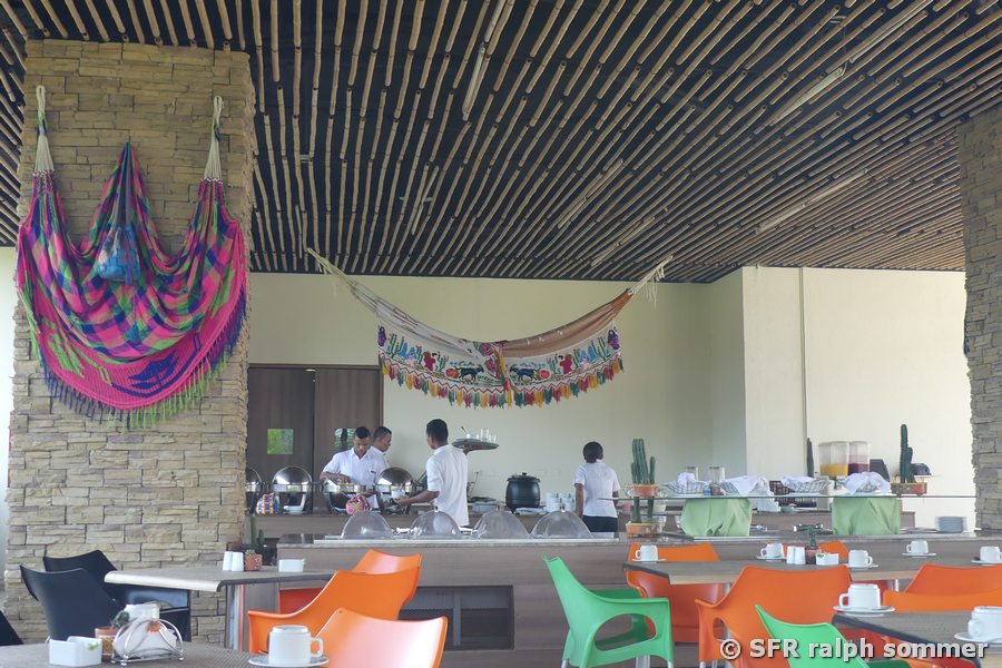 Buffet im Hotel Waya
